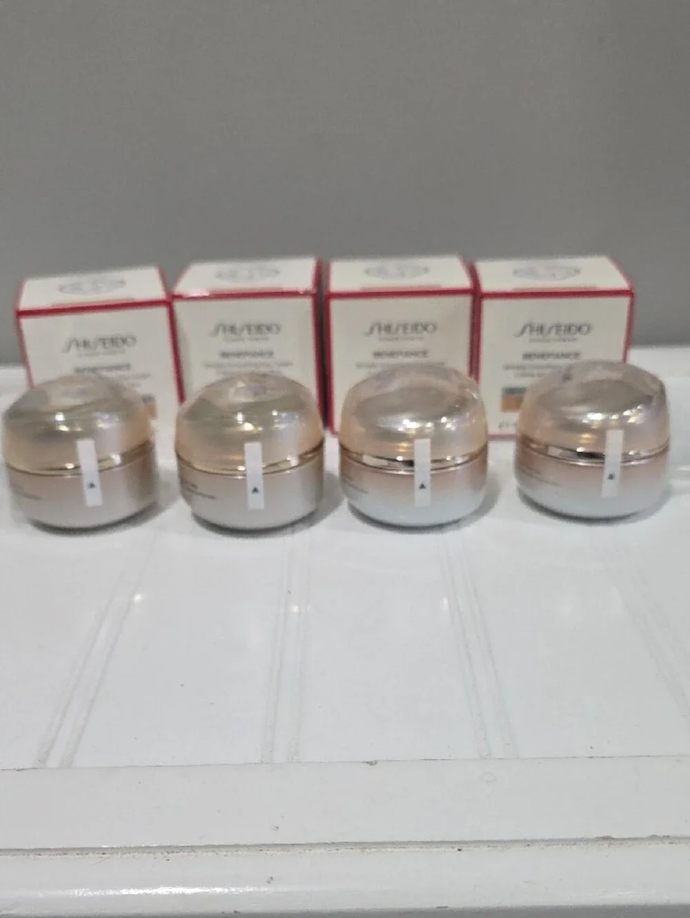 Shiseido Benefiance Eye Cream - Gold and White Packaging